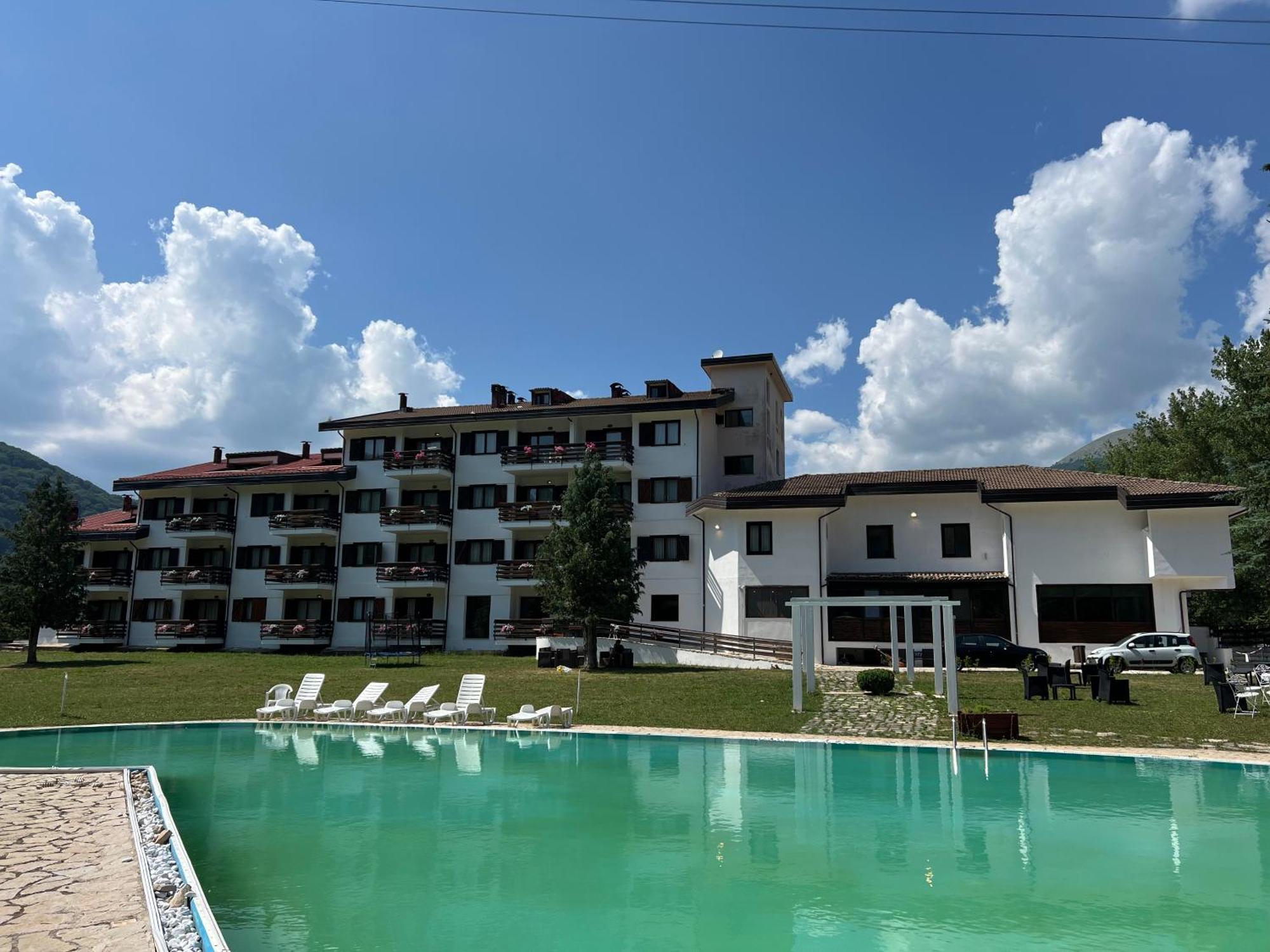 Hotel Verdeneve Opi